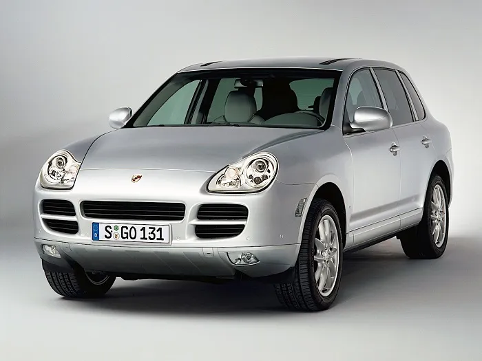 O primeiro Porsche Cayenne, 2002