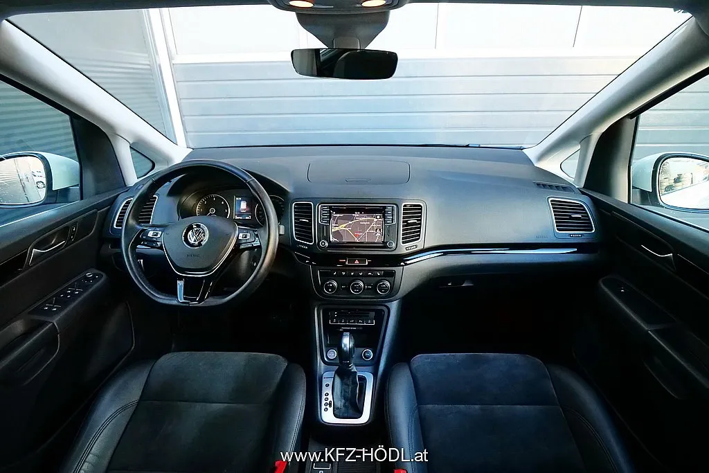 Volkswagen Sharan Highline BMT SCR 2,0 TDI DSG 4Motion*7-Sitzer* Image 9