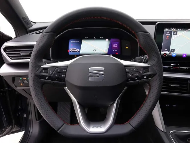 Seat Leon 1.5 TSi 150 FR 5D + GPS + Virtual + Winter + LED Lights Image 10