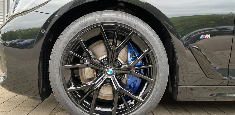 BMW 530 d xDrive Tour M-Sport Pro =NEW= Exclusive Гаранция Image 4