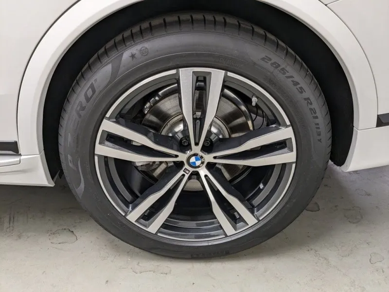 BMW X7 40d xDrive =M-Sport= Sky Lounge/Distronic Гаранция Image 5