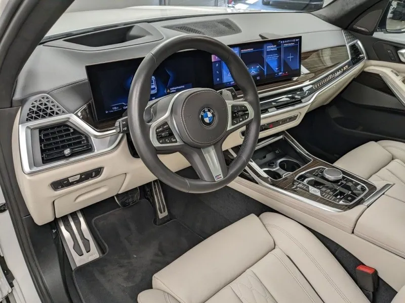 BMW X7 40d xDrive =M-Sport= Sky Lounge/Distronic Гаранция Image 9