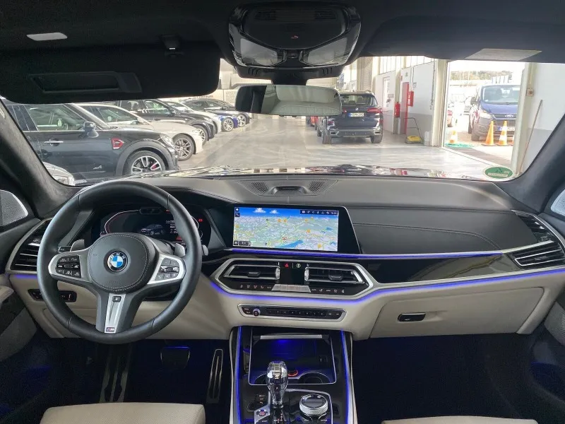 BMW X7 40i xDrive M-Sport =Executive Drive Pro= Гаранция Image 9