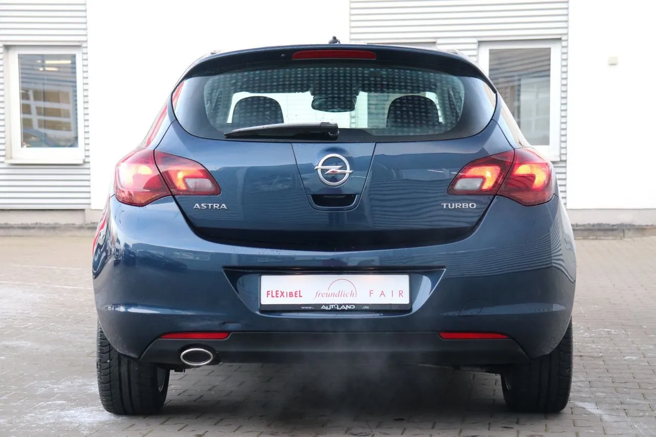 Opel Astra J 1.4 T Tempomat Bluetooth...  Image 3