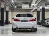 BMW 5-Series  Thumbnail 8
