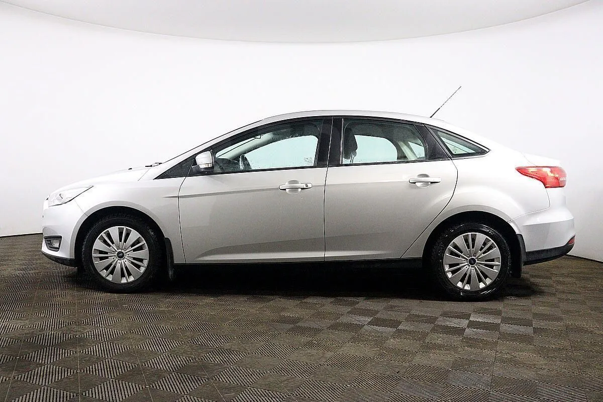 Ford Focus  Image 8