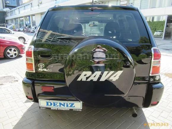 Toyota RAV 4 2.0 Image 4