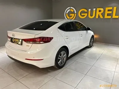 Hyundai Elantra 1.6 CRDi Style Plus